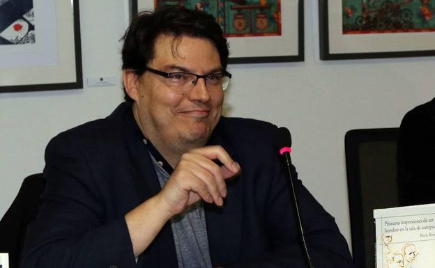 Boris Rozas obtiene el Premio Internacional de Poesía León Felipe
