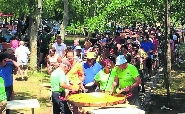 La paella pone el broche de oro a las fiestas de verano