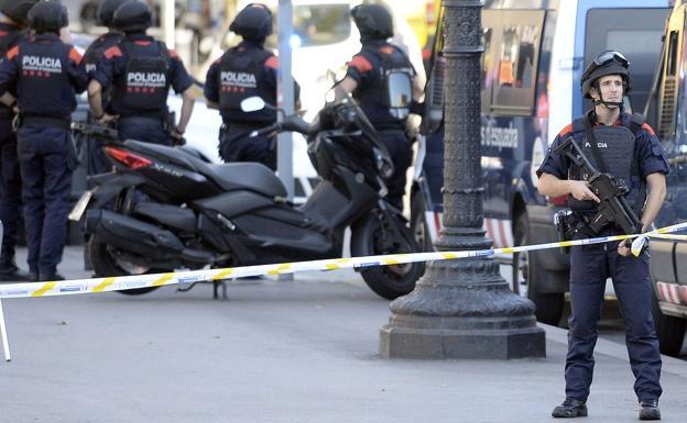 «La preocupación es máxima», se asegura desde la Casa de León en Barcelona