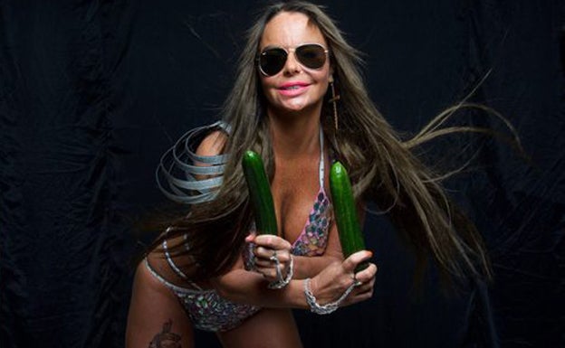 El WhatsApp de Leticia Sabater, lleno de mensajes «guarros» tras filtrarse su número en Forocoches