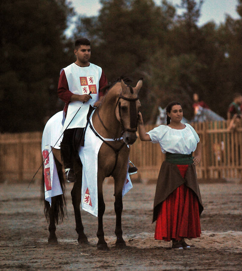 Espectáculo ecuestre en el Castillo de la Mota