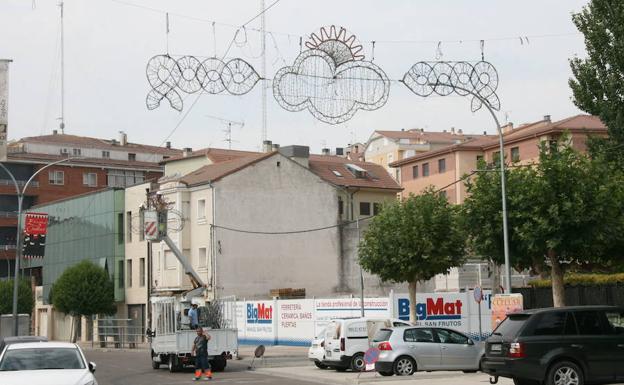 La inauguración del alumbrado centra el interés en la víspera de las fiestas de Cuéllar