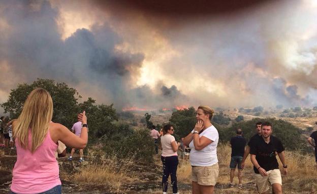 Nueve fuegos permanecen activos en Castilla y León