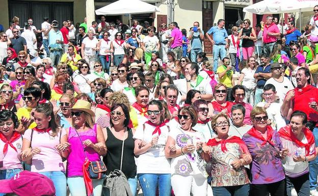 Un baile de rueda apoteósico despide las fiestas de Cuéllar