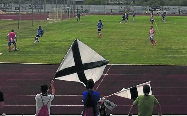 El Salmantino golea con poderío al débil Bembibre