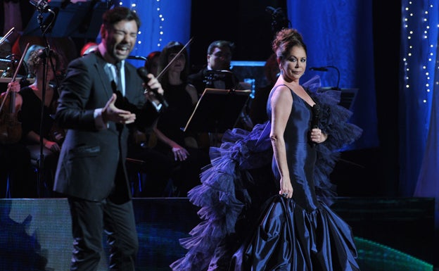 Miguel Poveda e Isabel Pantoja, distanciados