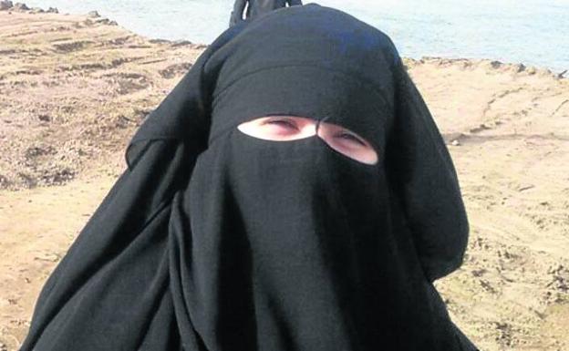 Interior aísla en la cárcel de Topas a una terrorista yihadista de 21 años