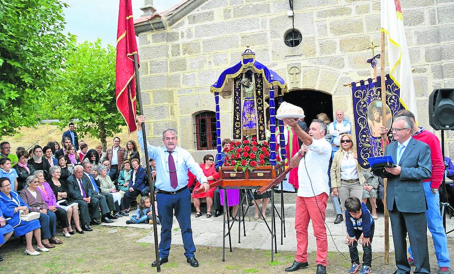 «Hay una gran devoción al Cristo de Valvanera y la talla es del siglo XVIII»
