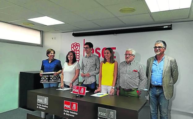 El PSOE pide que el salario mínimo llegue a los 1.000 euros en 2020