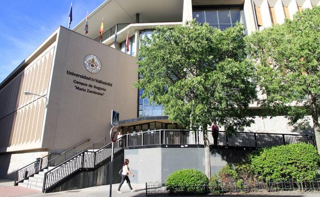 Decanos de la UVA advierten de que hay asignaturas sin profesor