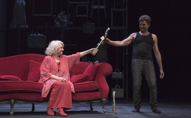 «No voy a dejar los escenarios mientras pueda trabajar»