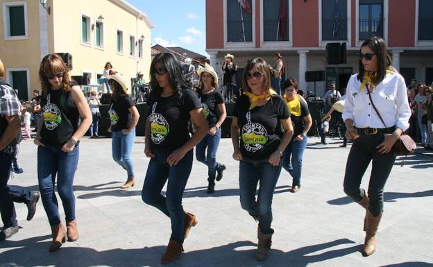 Huercasa y la Concejalía de Cultura ponen en marcha clases de country en línea