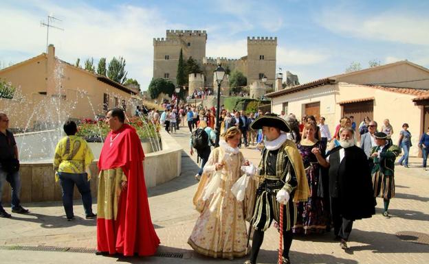 El teatro de época, protagonista de la Feria Barroca de Ampudia