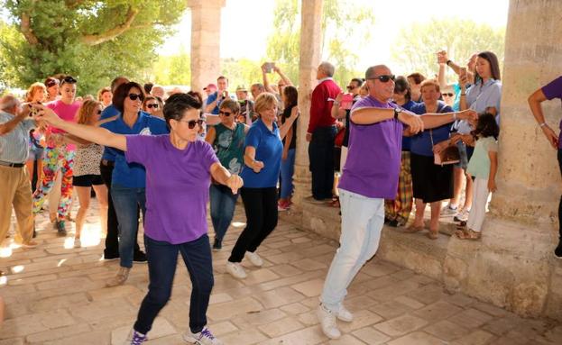Antigüedad danza en honor a la Virgen de Garón