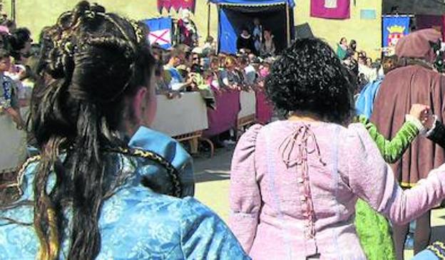 Un viaje a 1543 con la recreación histórica de las Vísperas Nupciales