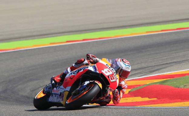 Márquez vence en Aragón y aprieta en la pelea por el Mundial