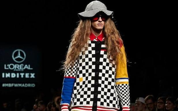 Outsiders Division gana la décima edición del certamen Mercedes-Benz Fashion Talent