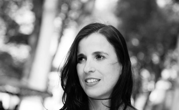 El absurdo cubano, según Gabriela Guerra