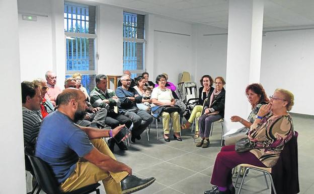 La Asociación Pro Hospital denuncia la falta de compromiso de la Junta en el norte de Palencia
