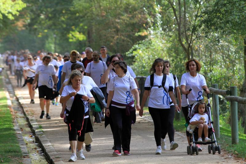 Más de 2.700 caminantes se suman a la Marcha Popular de Apadefim en Segovia