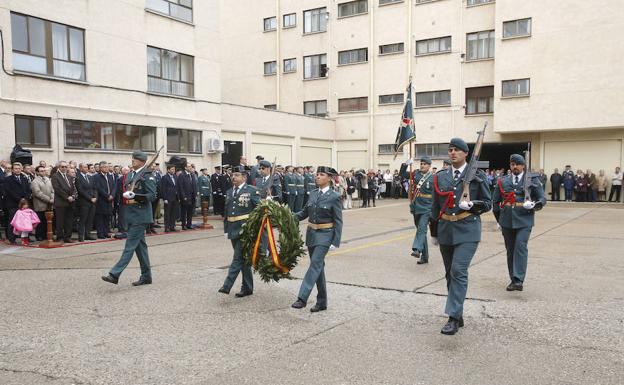La Guardia Civil de Palencia mantiene el programa del Pilar, pero sin el vino español