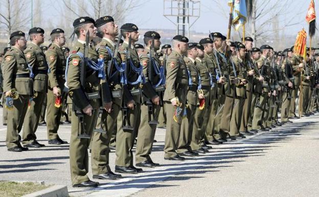 El Consistorio no renovará el convenio con Defensa de reserva de plazas en la Policía Local