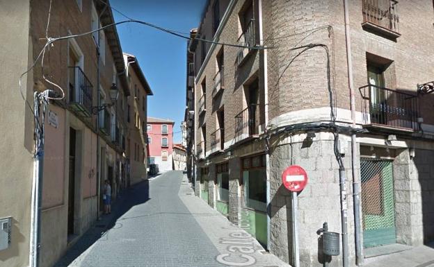 Apuñalan a un joven en el Húmedo tras negarse a dar dinero a dos desconocidos