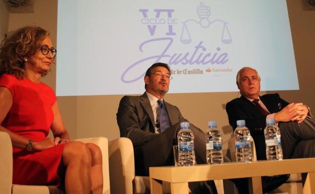 Catalá asegura que el Gobierno tiene previstas todas las alternativas para Cataluña