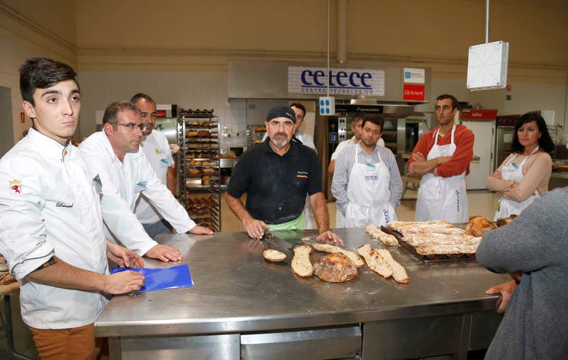 Curso para profesionales en el Cetece con motivo de la Semana del Pan de Palencia