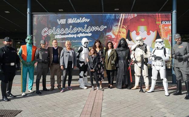 Darth Vader y su guardia se cuelan en la Feria del Coleccionismo