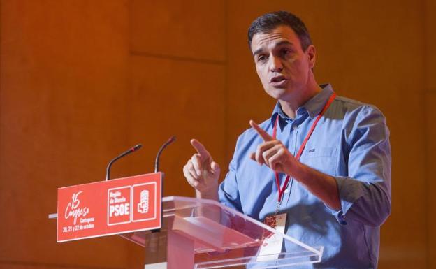 El respaldo de los socialistas al artículo 155 abre una grieta en el PSC