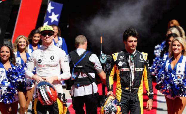 Carlos Sainz ya hace sonreír a Alain Prost