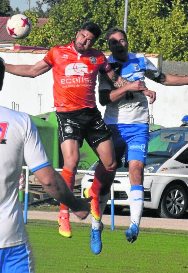 Pleno al 15 de Unionistas en Almazán