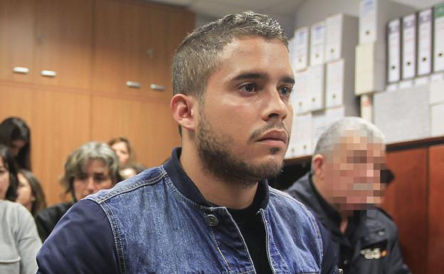 José Fernando le pide matrimonio a Michu