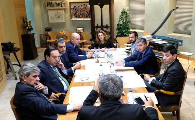 El Norte falla sus cuartos galardones del campo y reconoce a Emiliano Revilla con el Premio Miguel Delibes al Desarrollo Rural