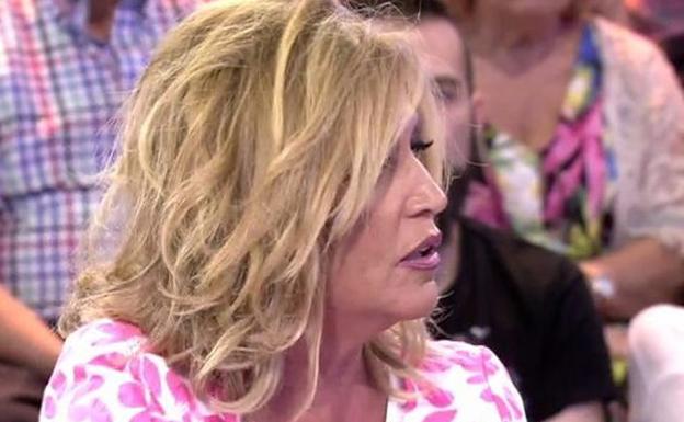 Lydia Lozano recuerda que un cantante intentó abusar de ella