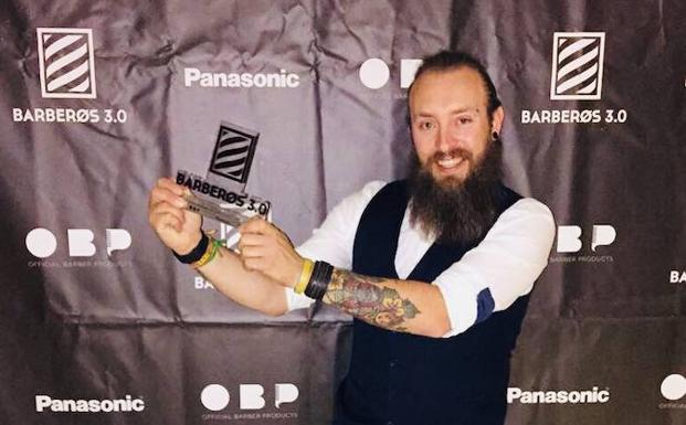 Joss Barber gana el premio Barbero del Año 3.0 en el Salón Look de Peluquería