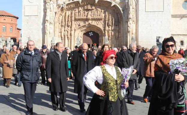 La procesión de la Virgen del Camino corona en Valladolid la XXVI semana cultural del centro leonés