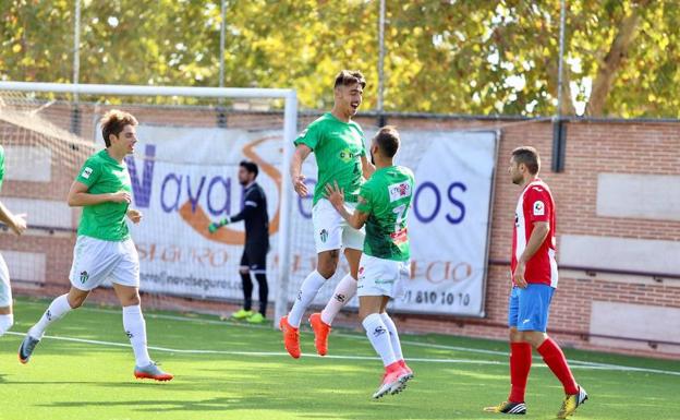 El CD Guijuelo inicia ante el colista dos partidos claves