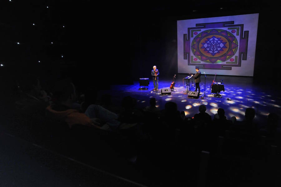 Música étnica en el Lava