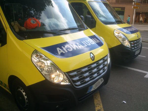 Seis heridos en una colisión entre dos turismos en Monasterio de Rodilla