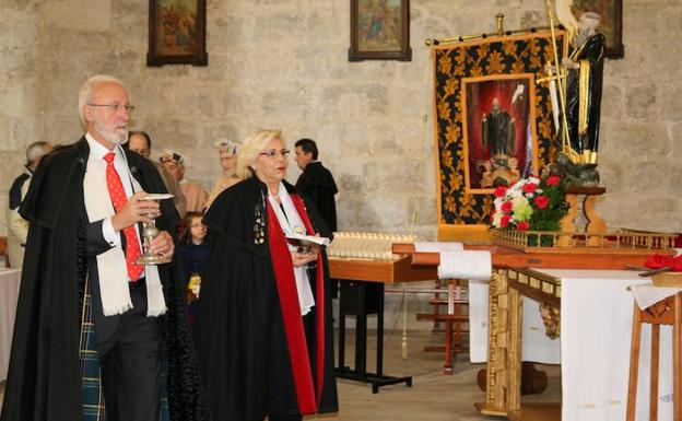Orgullosos de sus capas