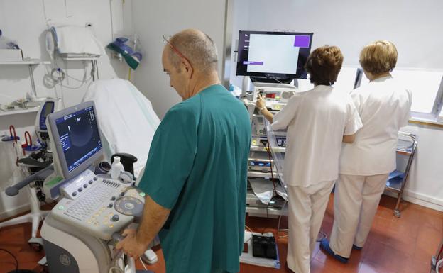 El hospital aspira a tener una unidad de Reproducción Asistida y de preservación