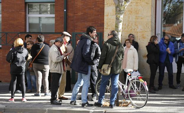 La oposición obliga a retirar la ampliación de la ORA y el aparcamiento del Hospital