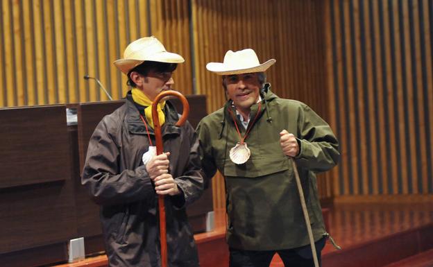 Santiago Hidalgo y Santiago Bellido presentan 'Las caras del deporte vallisoletano'