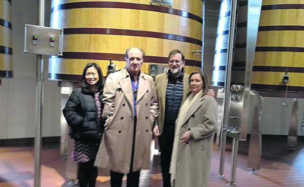 Mariano Rajoy visita Vega Sicilia por primera vez