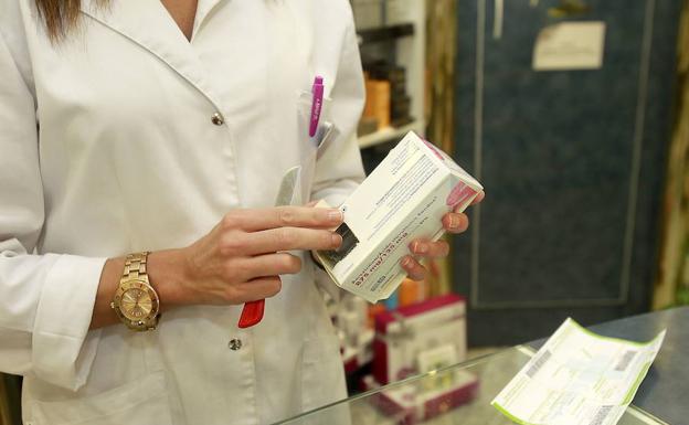 La amenaza del cierre acecha a una de cada cinco farmacias en Segovia