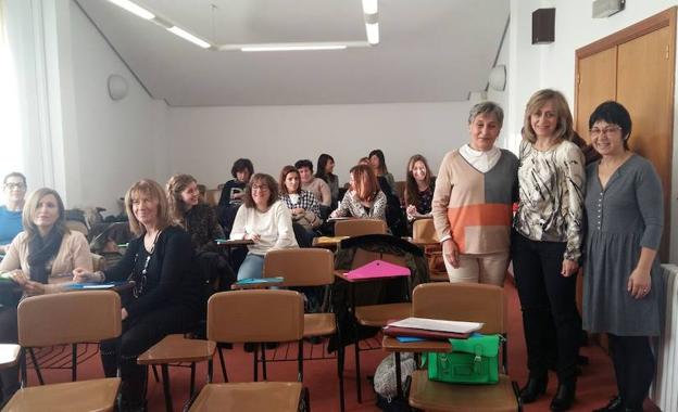 Trabajadores sociales de Palencia refuerzan su formación