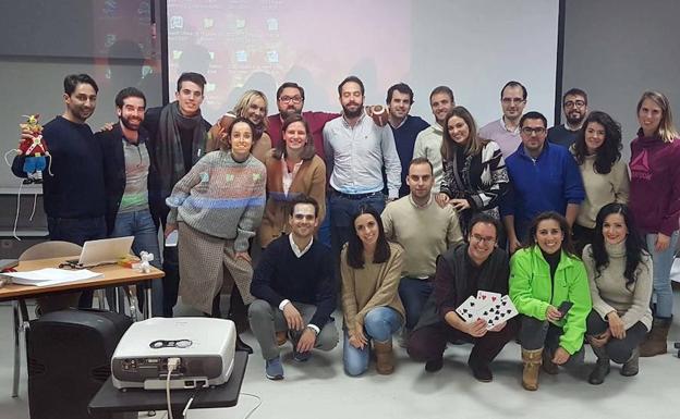 Jóvenes de cinco comunidades aprenden a trabajar en equipo