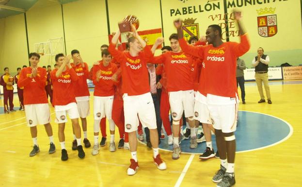España arrolla a Turquía en el torneo cadete de Íscar